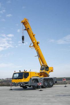 Truck-Mounted Crane