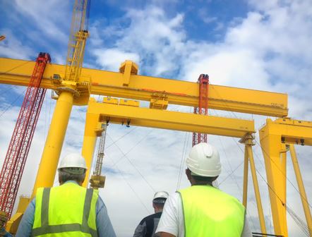 Selecting a Construction Crane Company 