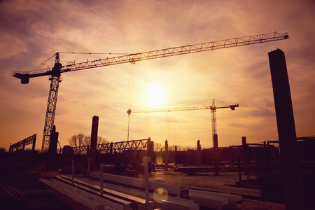 Renting Construction Cranes